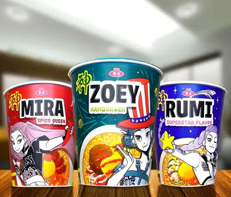 Exemplo de potes personalizados para festa K-pop